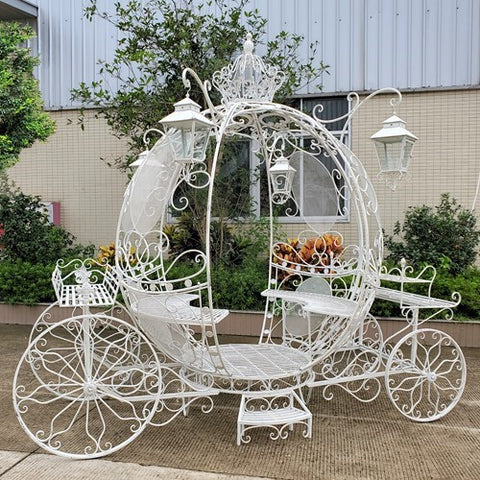 Large Round Cinderella Carriage "The Luciana"