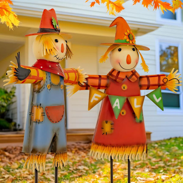 Set of 2 Iron Scarecrow Figurines "Mr. & Mrs. Scarecrow"