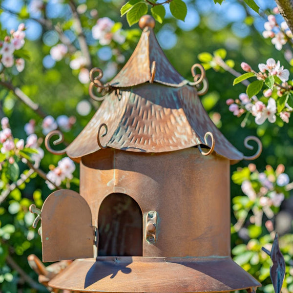 Metal Birdhouse & Feeder on Ground Stake "Haven"